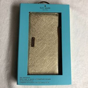 NEW Kate Spade Zip Wristlet Phone Pouch
